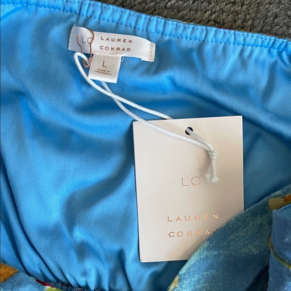 NWT LC Lauren Conrad Light Blue Floral Dress with Red & Yellow Accents - Picture 2 of 3